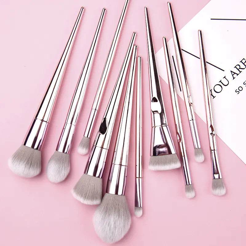 10-Piece Makeup Brush Set with Radiant Eyeshadow Brush